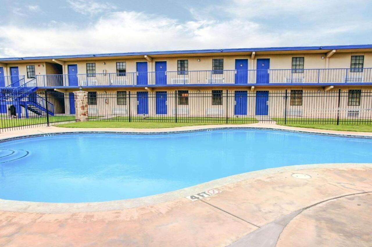 Rodeway Inn New Braunfels Esterno foto